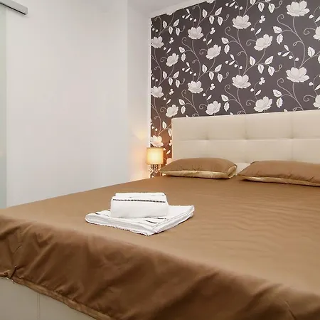Apartment Deluxe Old City Bucharest